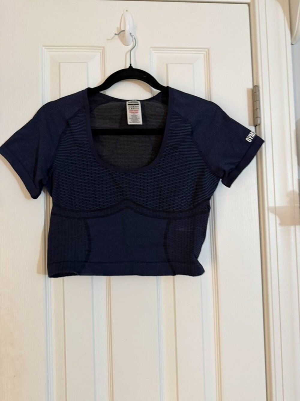 Gymshark Sport Seamless Midi Crop Top in a Navy Blue Color Size L